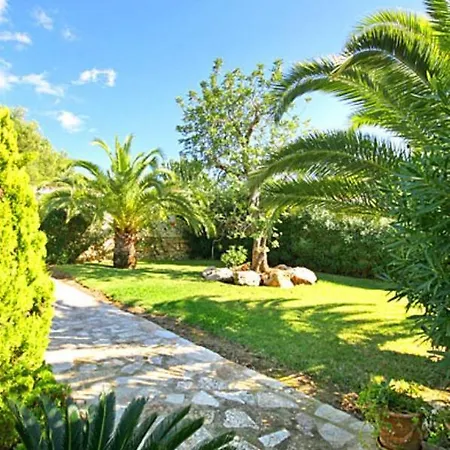 Villa Hermosa *